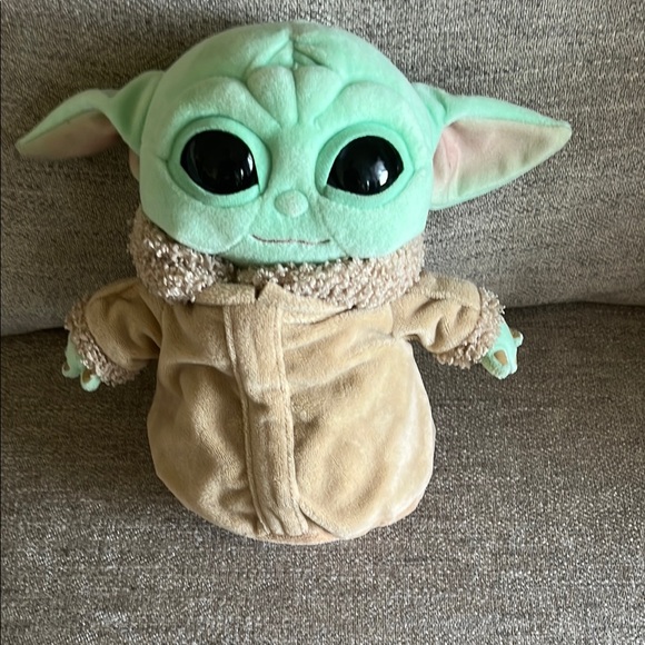 Star Wars Other - Star Wars baby Yoda Plush Green and Tan Toy